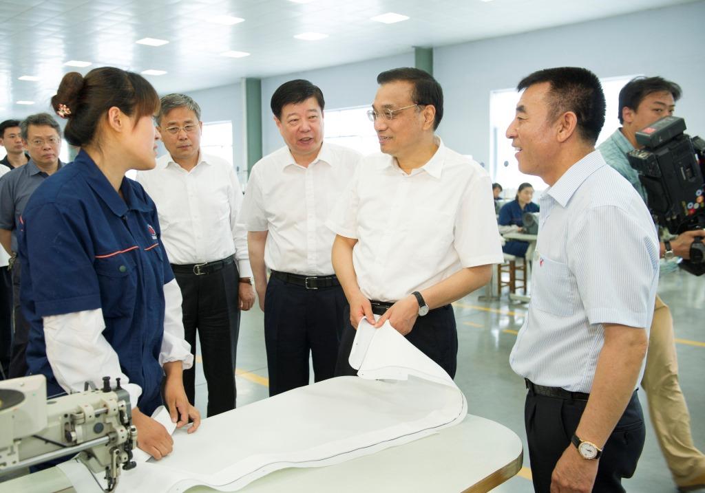Премьер министр Китая с визитом на завод JingJin